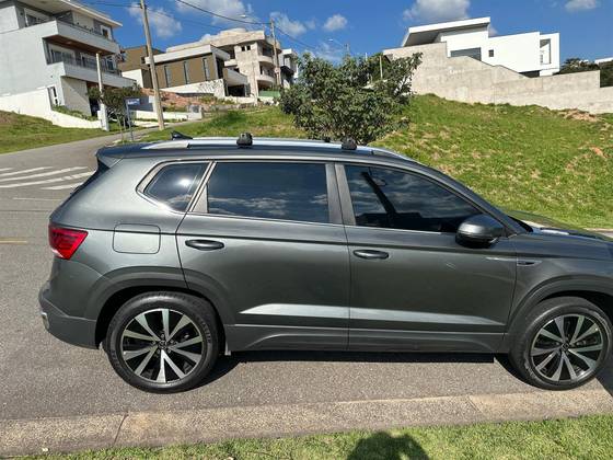 VOLKSWAGEN TAOS 1.4 250 TSI TOTAL FLEX HIGHLINE AUTOMÁTICO